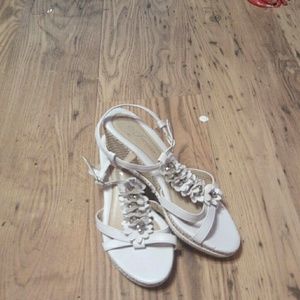 Cute everyday dress sandals